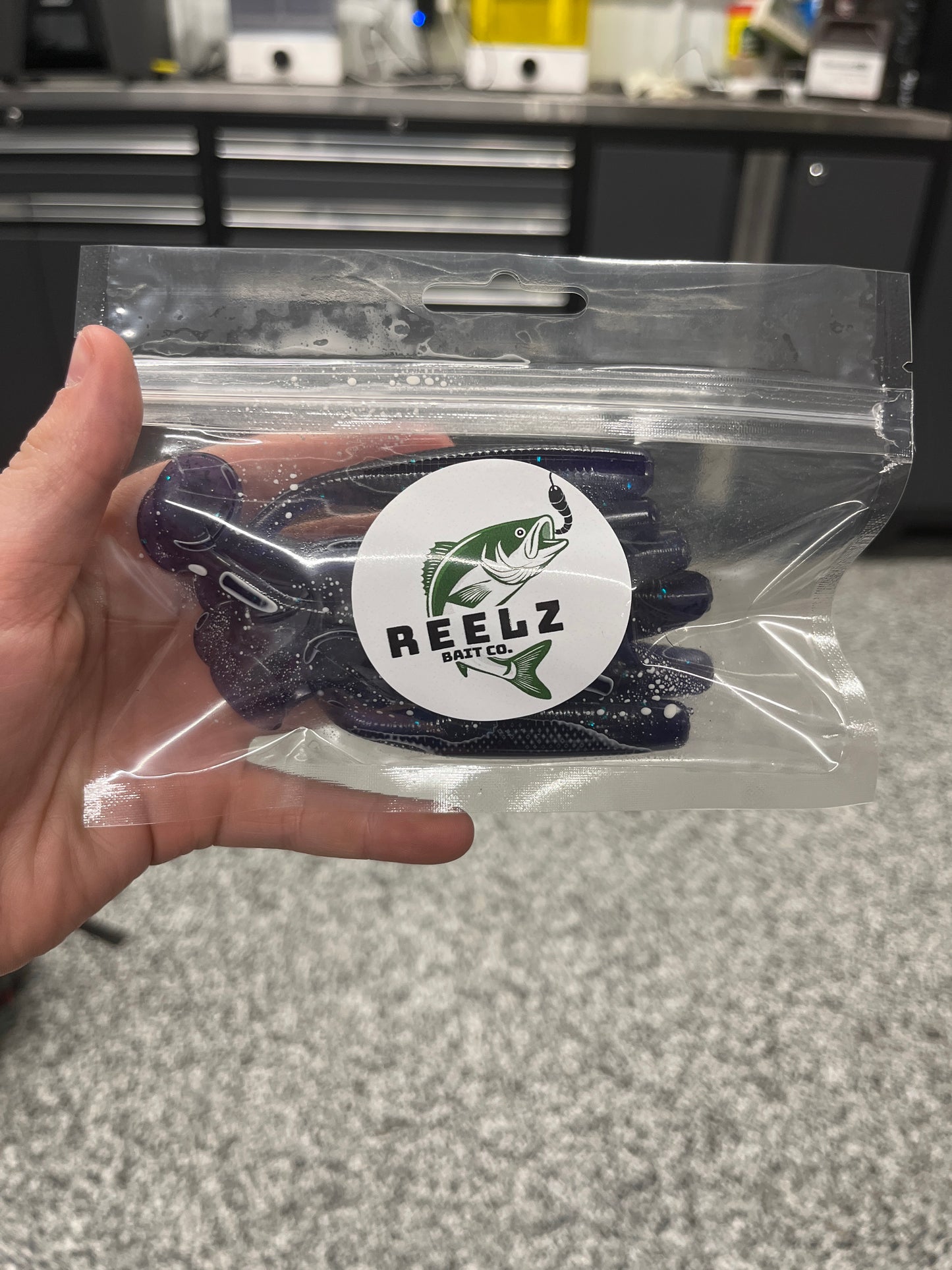 June Bug 3.75 Inch Paddle Tail ( Pack of 8 )