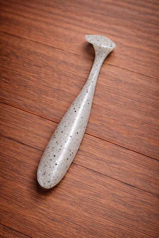 Salt and pepper 4 inch paddle tail (8 Pack)